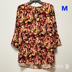 M - New Cathy Floral 3/4 Roll-Tab Sleeve Top